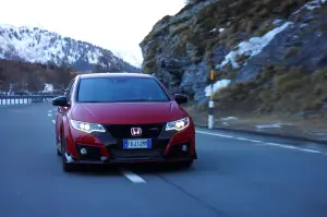 Honda Civic Type R - Prova su Strada 2017 - 19