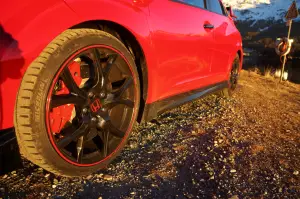 Honda Civic Type R - Prova su Strada 2017 - 56