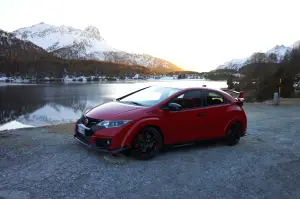 Honda Civic Type R - Prova su Strada 2017