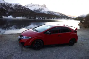 Honda Civic Type R - Prova su Strada 2017