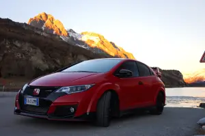 Honda Civic Type R - Prova su Strada 2017