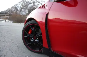 Honda Civic Type R - Prova su Strada 2017