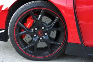 Honda Civic Type R - Prova su Strada 2017 - 118