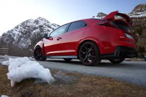 Honda Civic Type R - Prova su Strada 2017 - 122