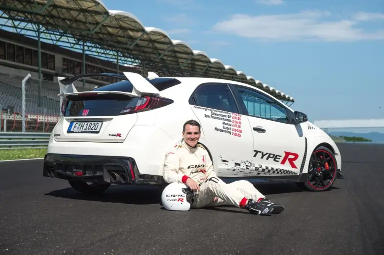 Honda Civic Type R - Record in pista - 6