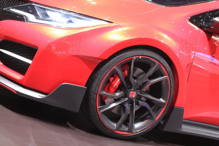 Honda Civic Type R - Salone di Ginevra 2014 - 8