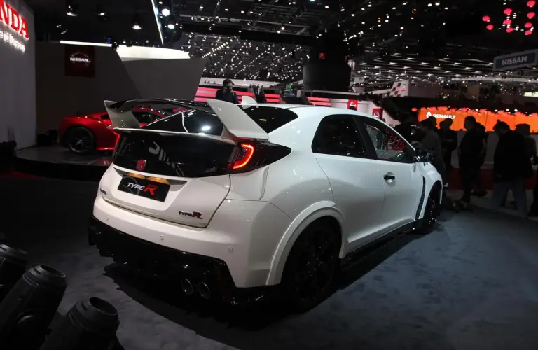 Honda Civic Type R - Salone di Ginevra 2015 - 2