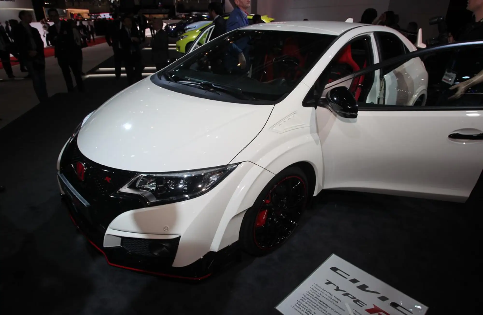 Honda Civic Type R - Salone di Ginevra 2015 - 8