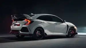 Honda Civic Type R - Salone di Ginevra 2017 - 3