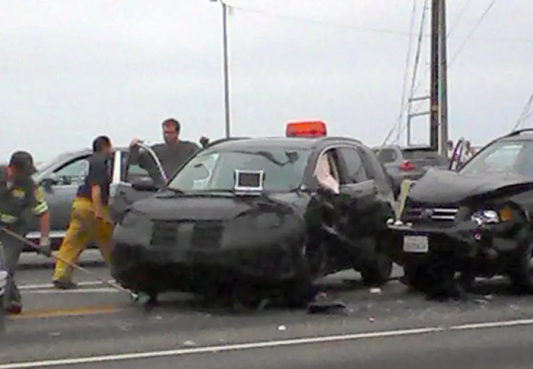 Honda CR-V 2012 - Foto spia dopo incidente - 5