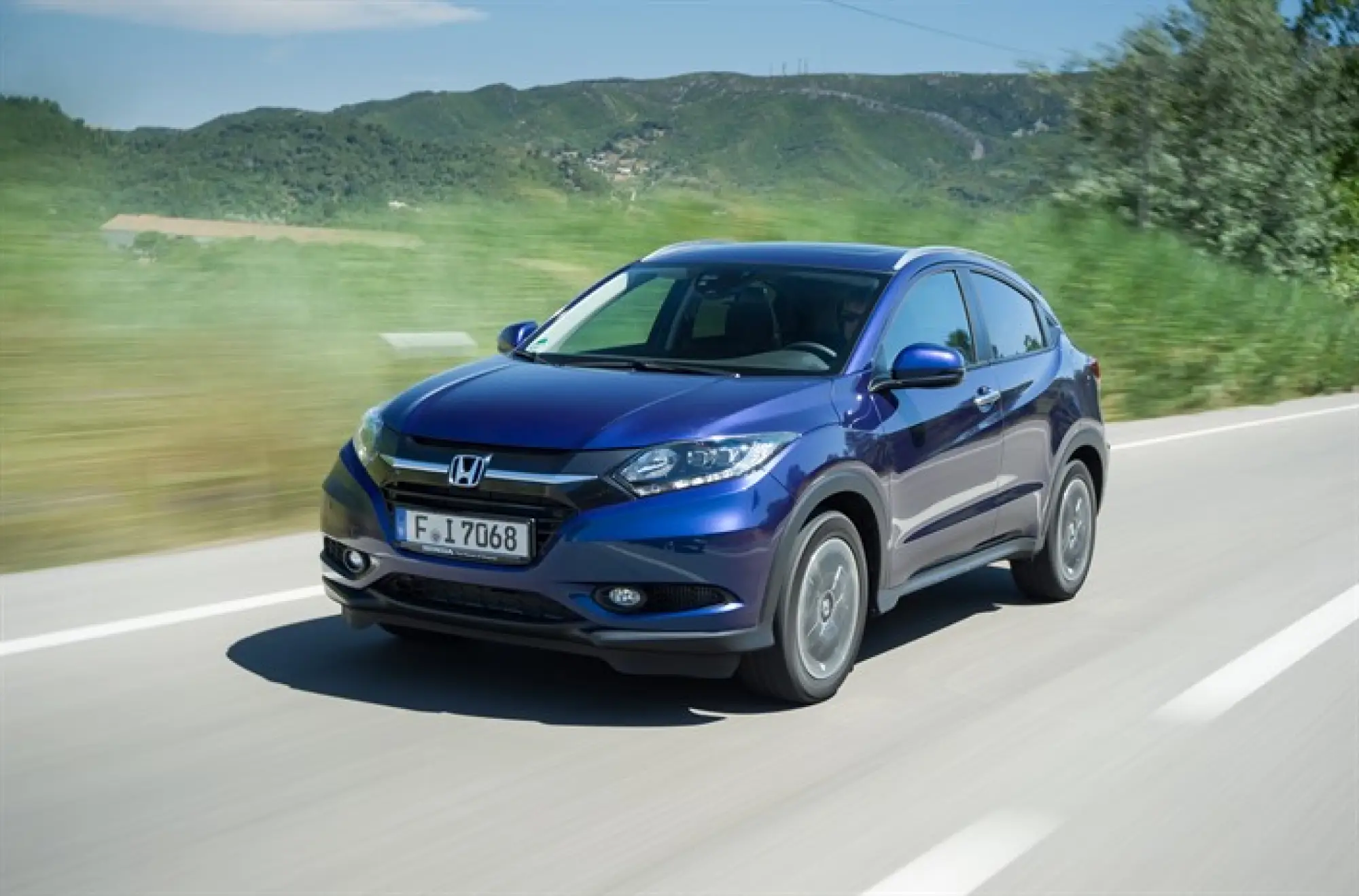 Honda CR-V e HR-V - 1