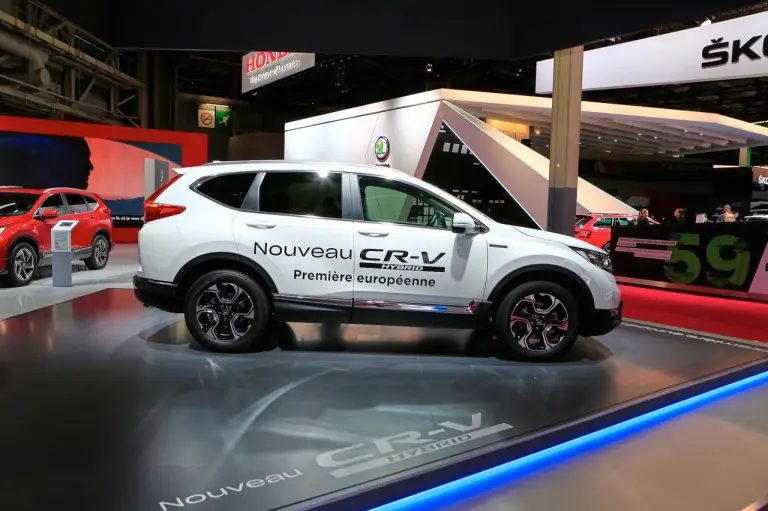Honda CR-V Hybrid - Salone di Parigi 2018 - 5