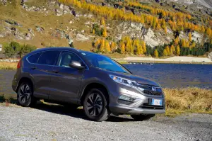 Honda CR-V Prova su strada 2015