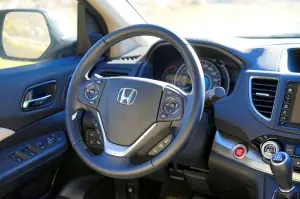 Honda CR-V Prova su strada 2015