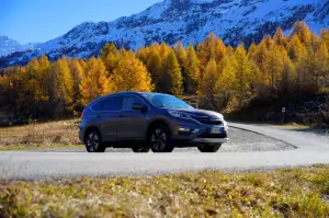 Honda CR-V Prova su strada 2015