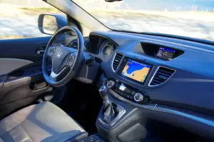 Honda CR-V Prova su strada 2015