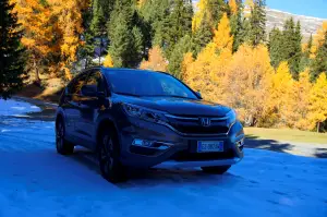 Honda CR-V Prova su strada 2015