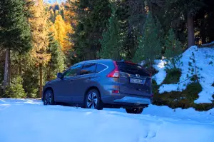 Honda CR-V Prova su strada 2015