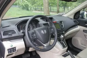 Honda CR-V: prova su strada