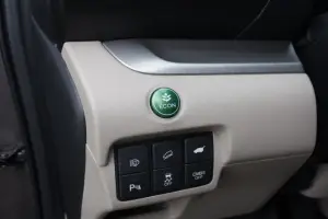Honda CR-V: prova su strada