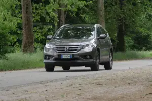 Honda CR-V: prova su strada