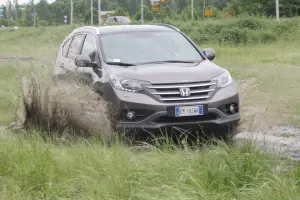 Honda CR-V: prova su strada