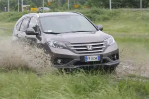 Honda CR-V: prova su strada