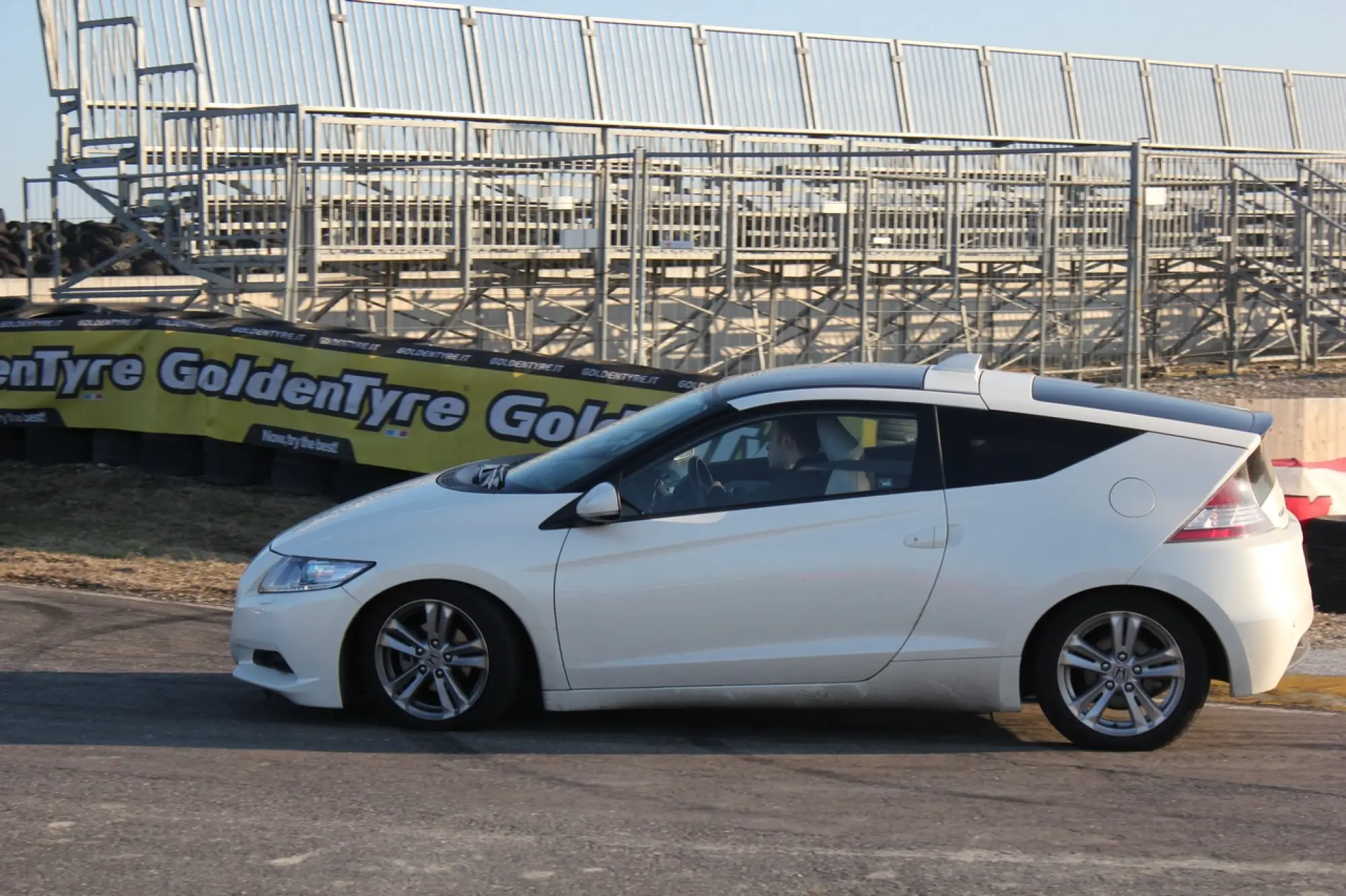 Honda CR-Z - Test Drive 2012 - 13