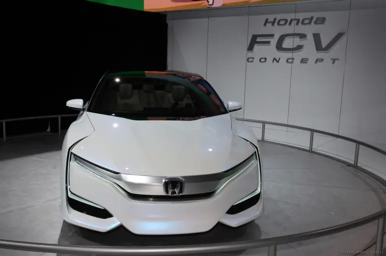 Honda FCV - Salone di Detroit 2015 - 6