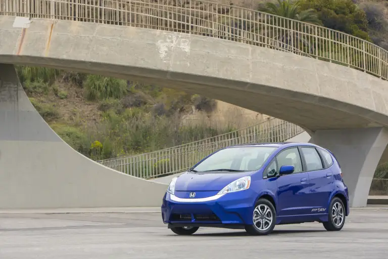 Honda Fit EV 2013 - 27