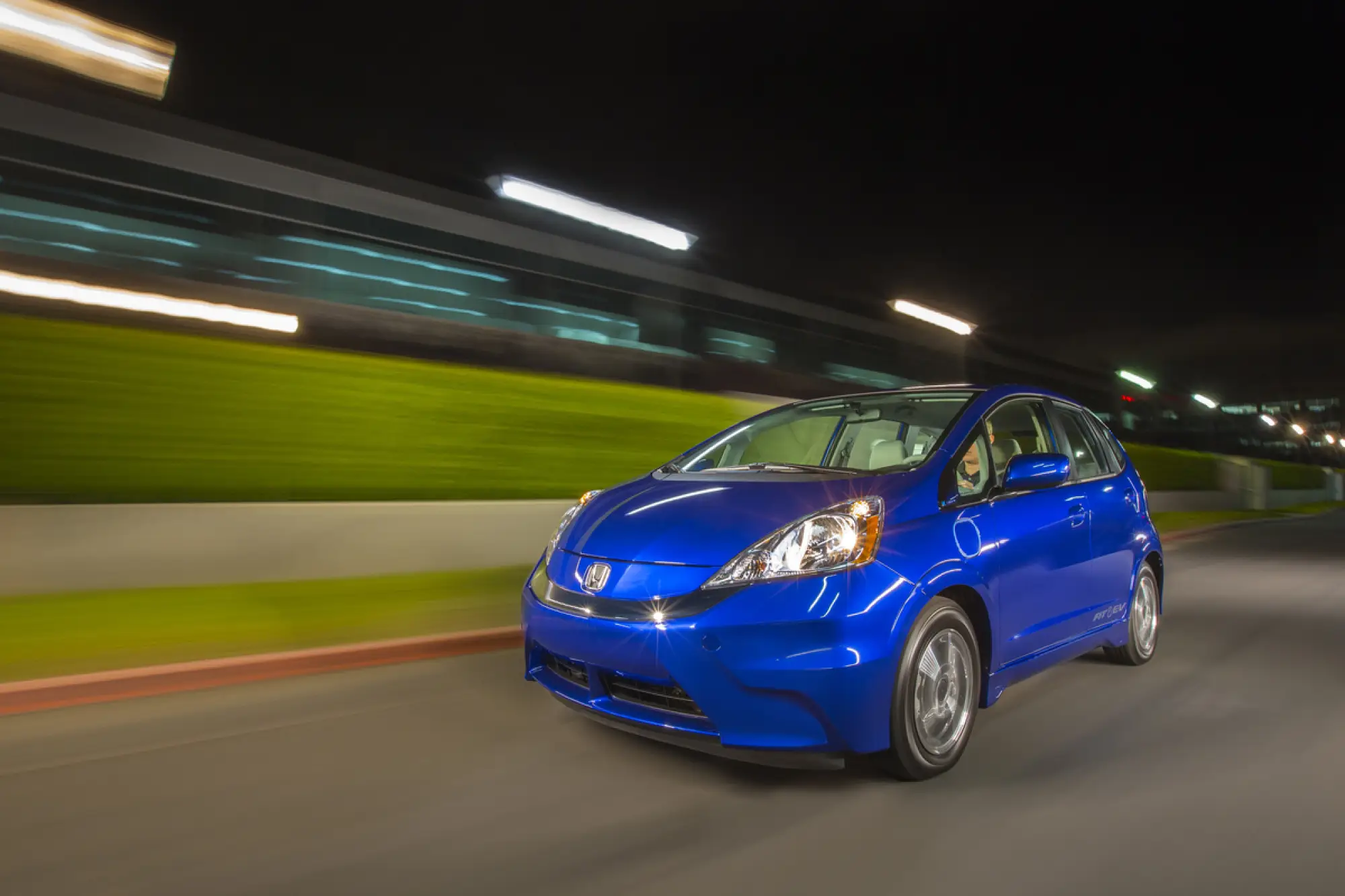 Honda Fit EV 2013 - 55