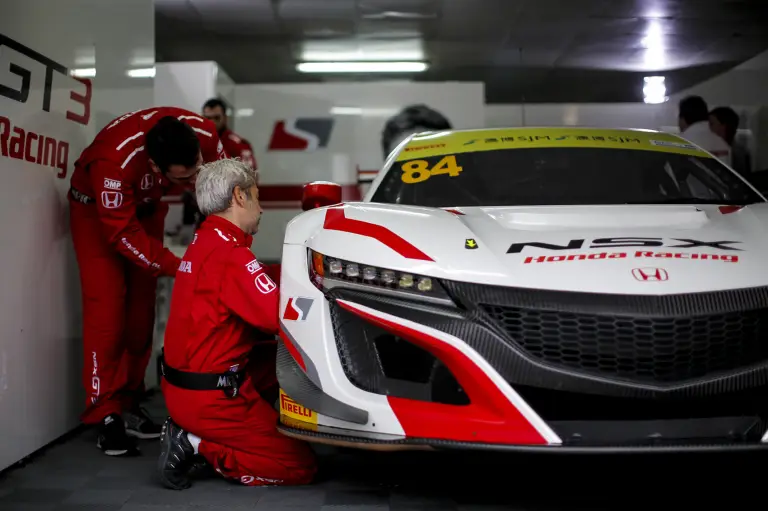 Honda NSX GT3 - Coppa del Mondo FIA GT 2017 - 1