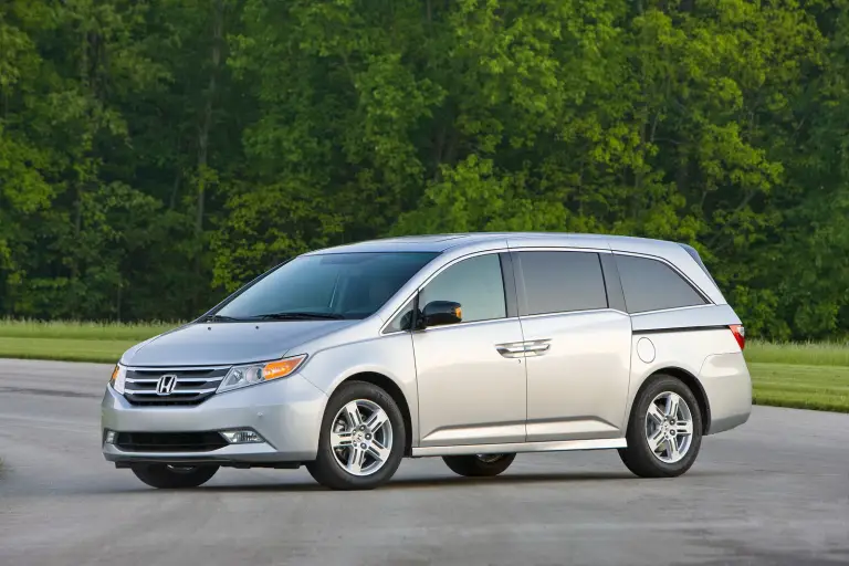 Honda Odyssey 2010 - 3
