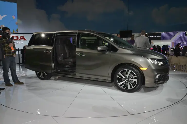 Honda Odyssey MY 2018 - 57