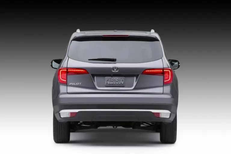 Honda Pilot MY 2016 - Foto Ufficiali leaked - 14