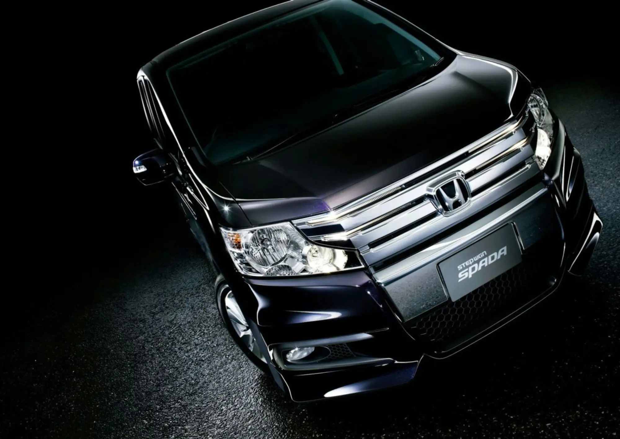 Honda Step WGN - 14