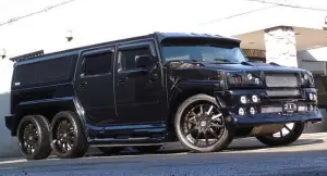 Hummer H2 213 Motoring - 1