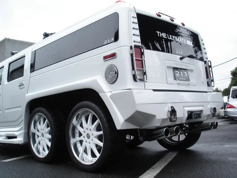 Hummer H2 213 Motoring - 6