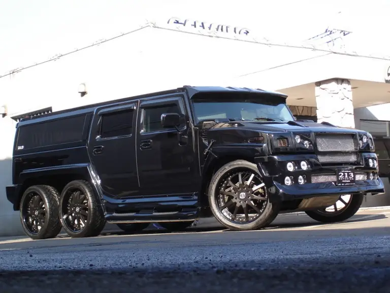 Hummer H2 213 Motoring - 14