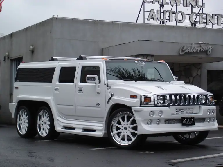 Hummer H2 213 Motoring - 17