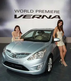 Hyundai Accent 2011 - 13