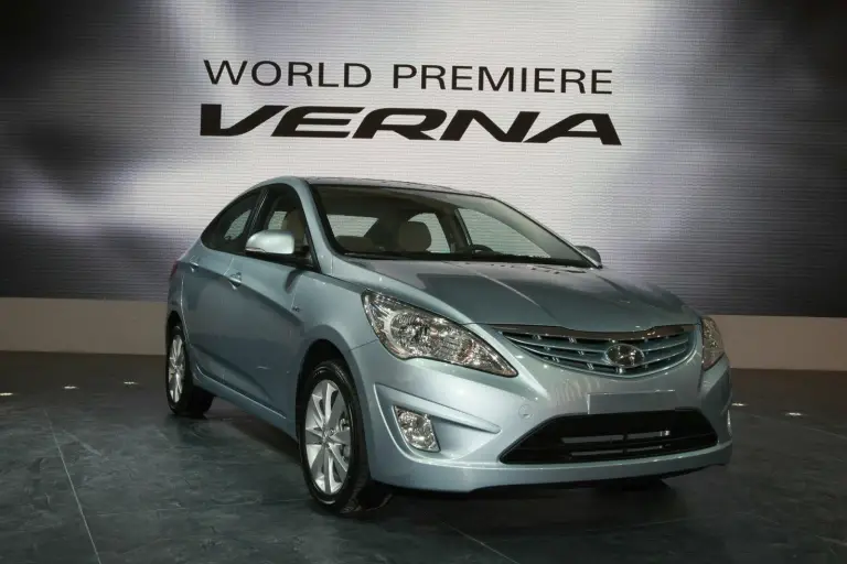 Hyundai Accent 2011 - 14