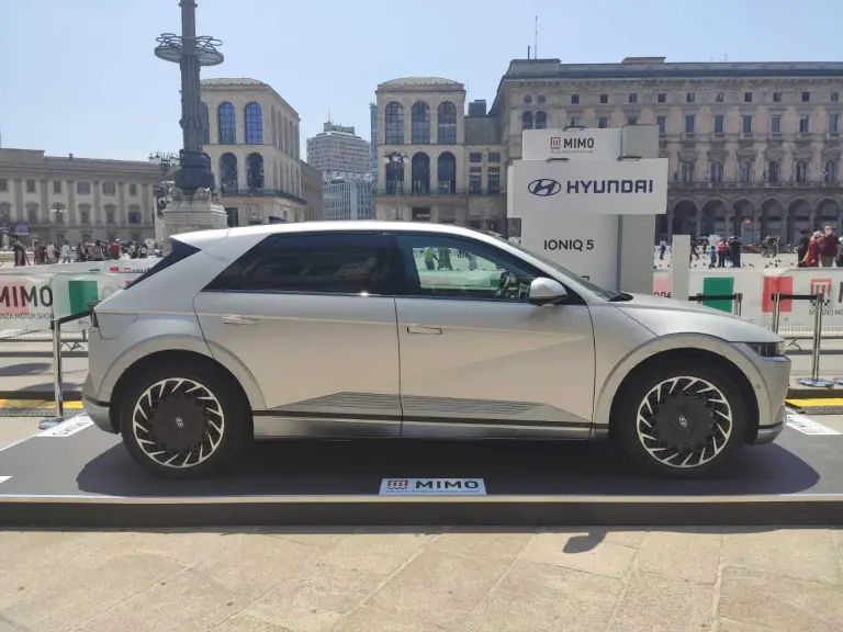 Hyundai Bayon  e Ioniq5 - Mimo 2021 - 2