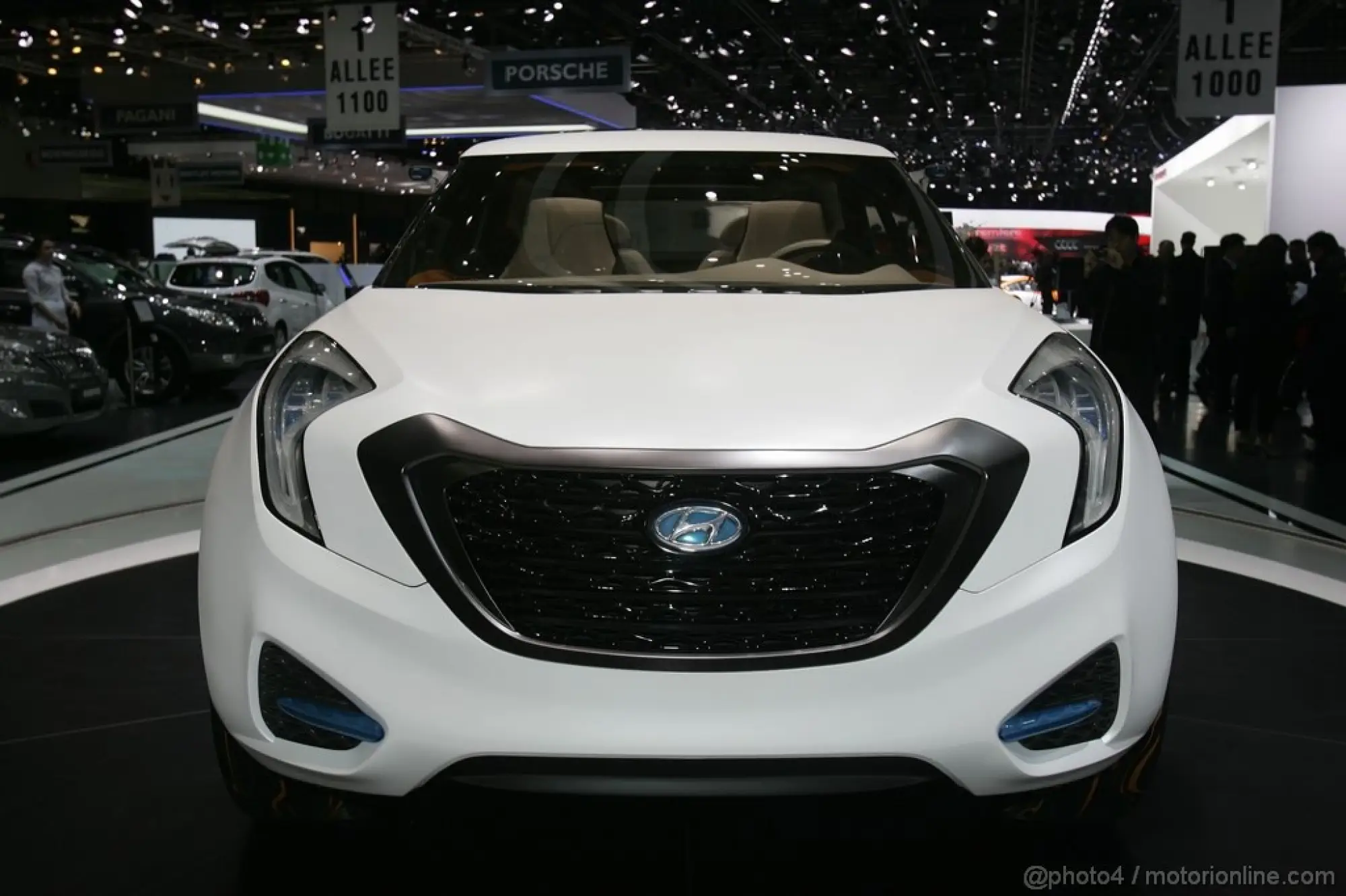 Hyundai Curb Ginevra 2011 - 4