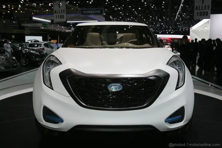Hyundai Curb Ginevra 2011 - 4