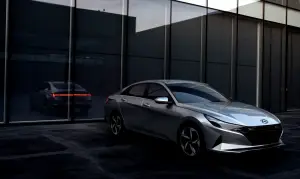 Hyundai Elantra 2021