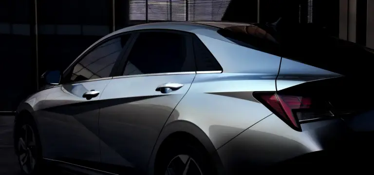 Hyundai Elantra 2021 - 17