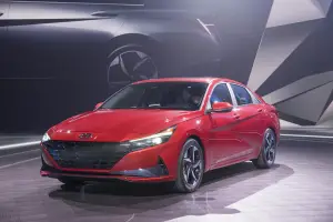 Hyundai Elantra 2021