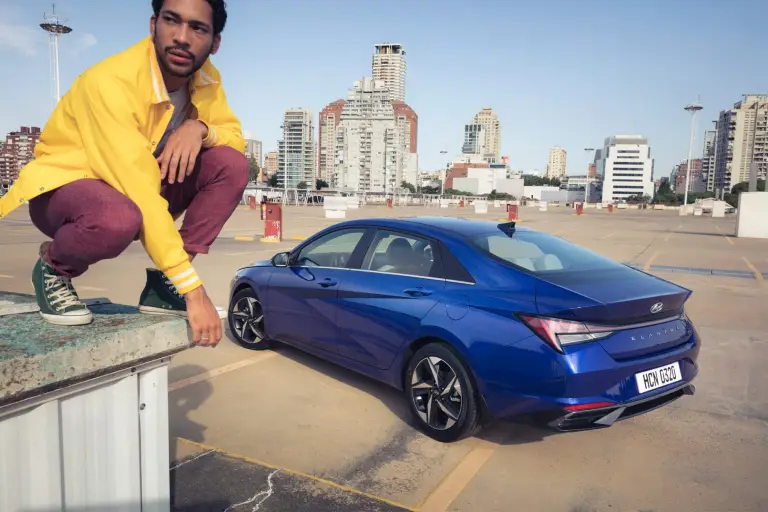 Hyundai Elantra 2021 - 36