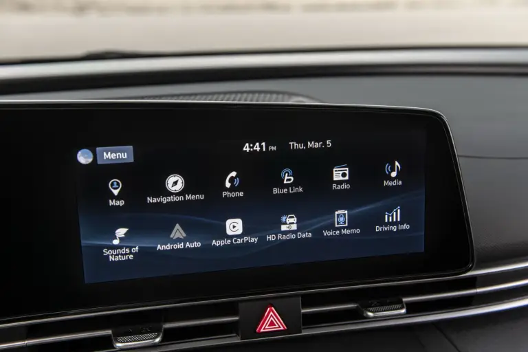 Hyundai Elantra 2021 - 51